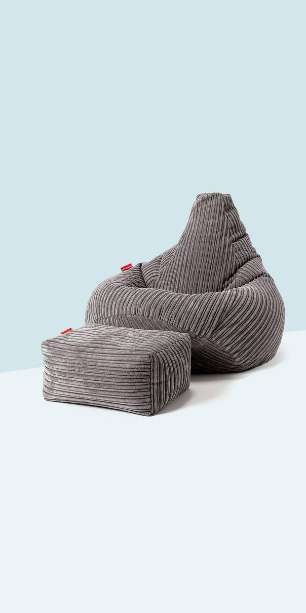 Ez a babzsák méretes ülőalkalmatosság, amely tökéletes a tanulók, tinédzserek és fiatal diplomások számára.