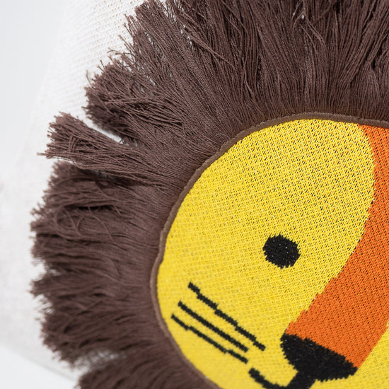 Párnahuzat 47 x 47cm - Kötött Oroszlán 03