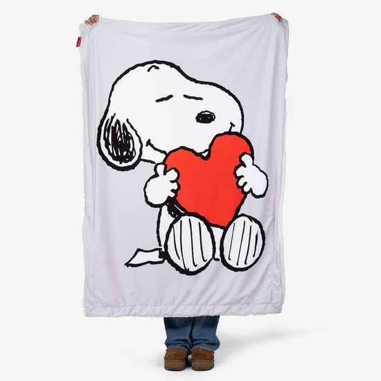 Snoopy Dísztakaró / Pléd Kanapéhoz - Szív 01
