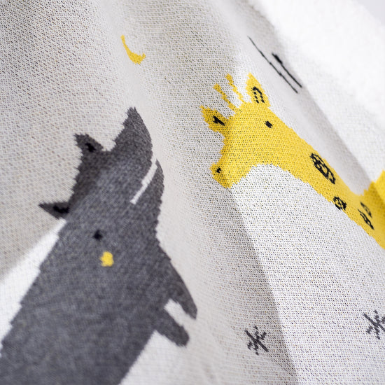 Dísztakaró / Pléd Kanapéhoz - Kötött Szafari 02